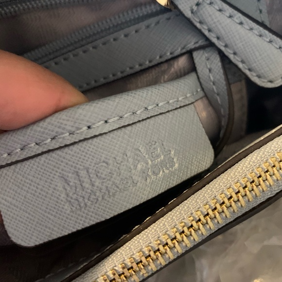 Brand new Authentic Michael kors bag - Picture 4 of 10